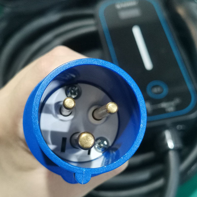 GBT Portable EV Charger Type1/Type2 Electric Vehicles with 16A/32A Adjustable Current