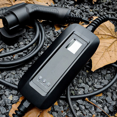 16A 3.6KW Electric Vehicle Charger with IP66 Rating and AC 220V 20% Output Voltage