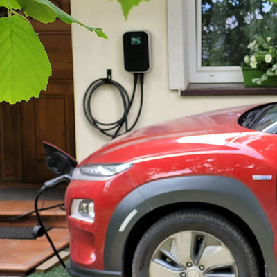 IP66 Waterproof 16A 3 Phase Type 2 Floor-Mounted Charging Stations for 11Kw EV Charger