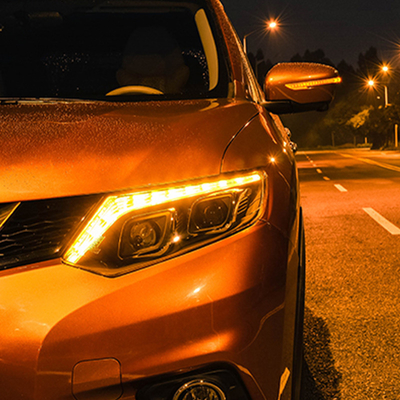 14-16 X-Trail Headlight Assembly with Modified LED Lens and Running Water Turn Signal