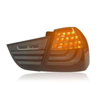Plug And Play LED Tail Light Assembly For BMW 3 Series E90 2005-2008 With 12V Voltage
